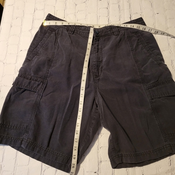 Tommy Bahama Relax Faded Black Shorts In Size 34 - Picture 7 of 8